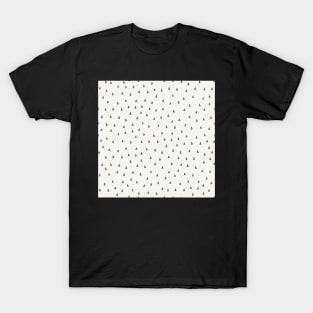 Minimalistic Triangle Pattern T-Shirt